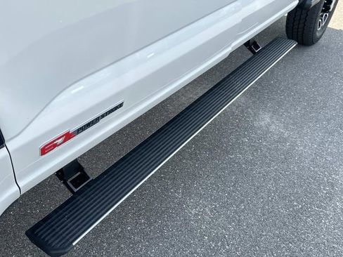 New 2026 Ford F250 Platinum image 16