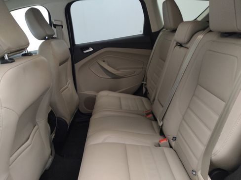 Used 2018 Ford Escape SEL image 18