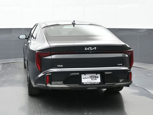 Used 2025 Kia K4 GT-Line w/ GT-Line Premium Package FWD image 3