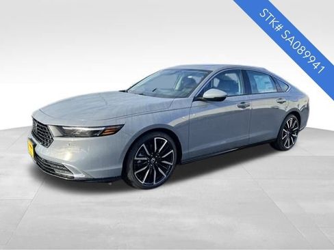 New 2025 Honda Accord Touring image 3