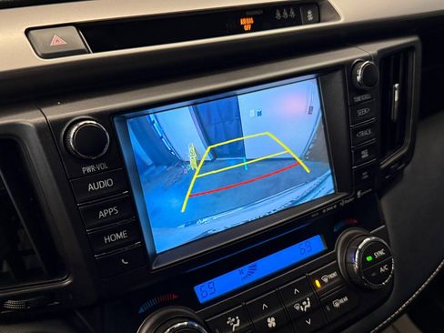 Used 2018 Toyota RAV4 Limited image 14