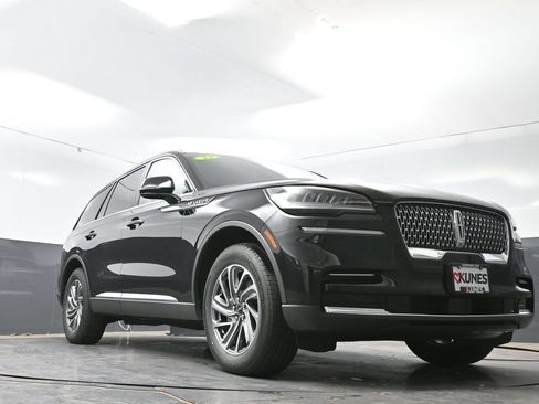 Used 2023 Lincoln Aviator AWD image 58