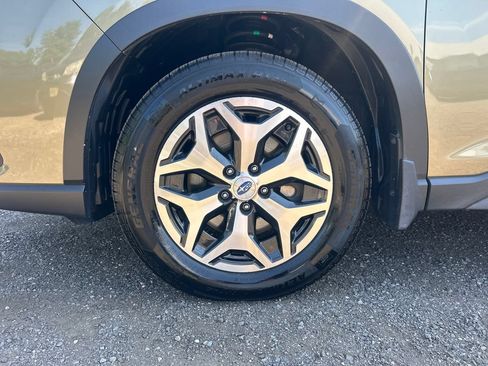 Certified 2023 Subaru Forester Premium AWD/4WD image 24