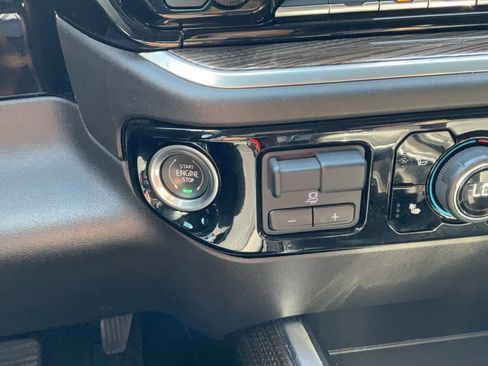 Certified 2022 Chevrolet Silverado 1500 RST w/ All Star Edition Plus AWD/4WD image 25