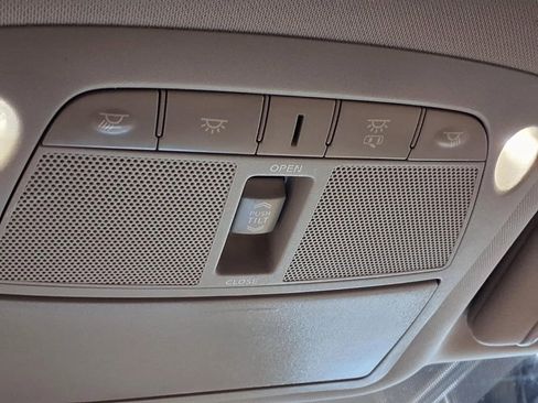 Used 2015 Nissan Murano Platinum w/ Platinum Technology Package image 17