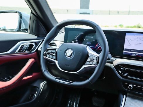 Certified 2025 BMW i4 eDrive40 RWD image 17