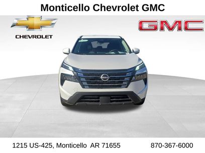 Used 2024 Nissan Rogue SV