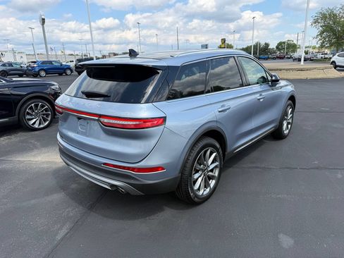 Used 2022 Lincoln Corsair AWD w/ Premium Package image 6