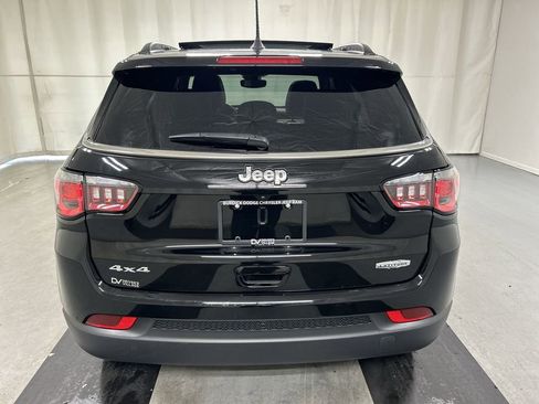 Certified 2024 Jeep Compass Latitude w/ Sun and Sound Group image 21