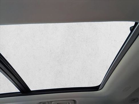 New 2026 Volvo XC90 B6 Ultra w/ Protection Package image 18