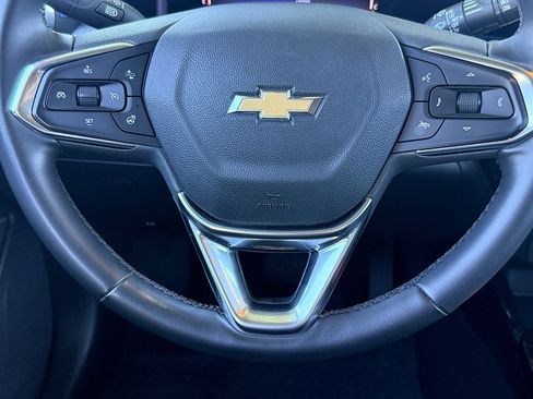 Used 2024 Chevrolet Trax LT w/ Driver Confidence Package FWD image 19