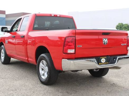 Used 2024 RAM 1500 Classic SLT AWD/4WD image 3