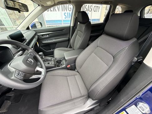 Certified 2025 Honda CR-V EX image 8