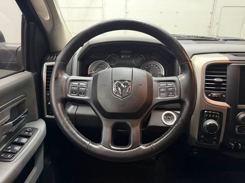 Used 2019 RAM 1500 Big Horn AWD/4WD image 13