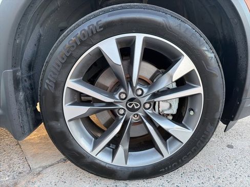 Used 2023 INFINITI QX60 Luxe w/ Vision Package image 19