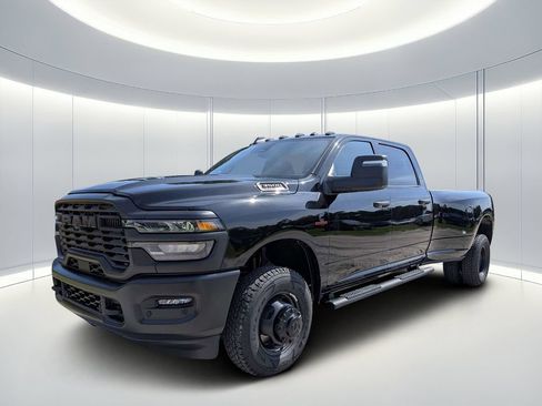 New 2026 RAM 3500 Tradesman AWD/4WD image 8
