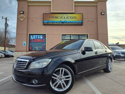 Used 2010 Mercedes-Benz C 300 Sedan image 1