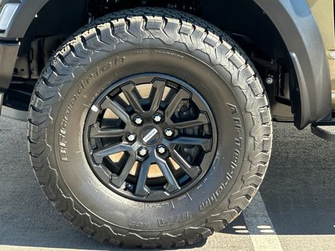 Certified 2024 Ford F150 Raptor AWD/4WD image 24