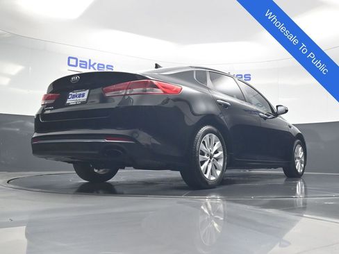 Used 2018 Kia Optima LX w/ 17" Alloy Wheels Package FWD image 43