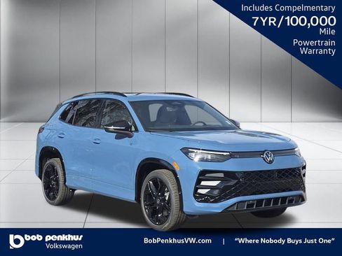 New 2026 Volkswagen Tiguan SE R-Line AWD/4WD image 1