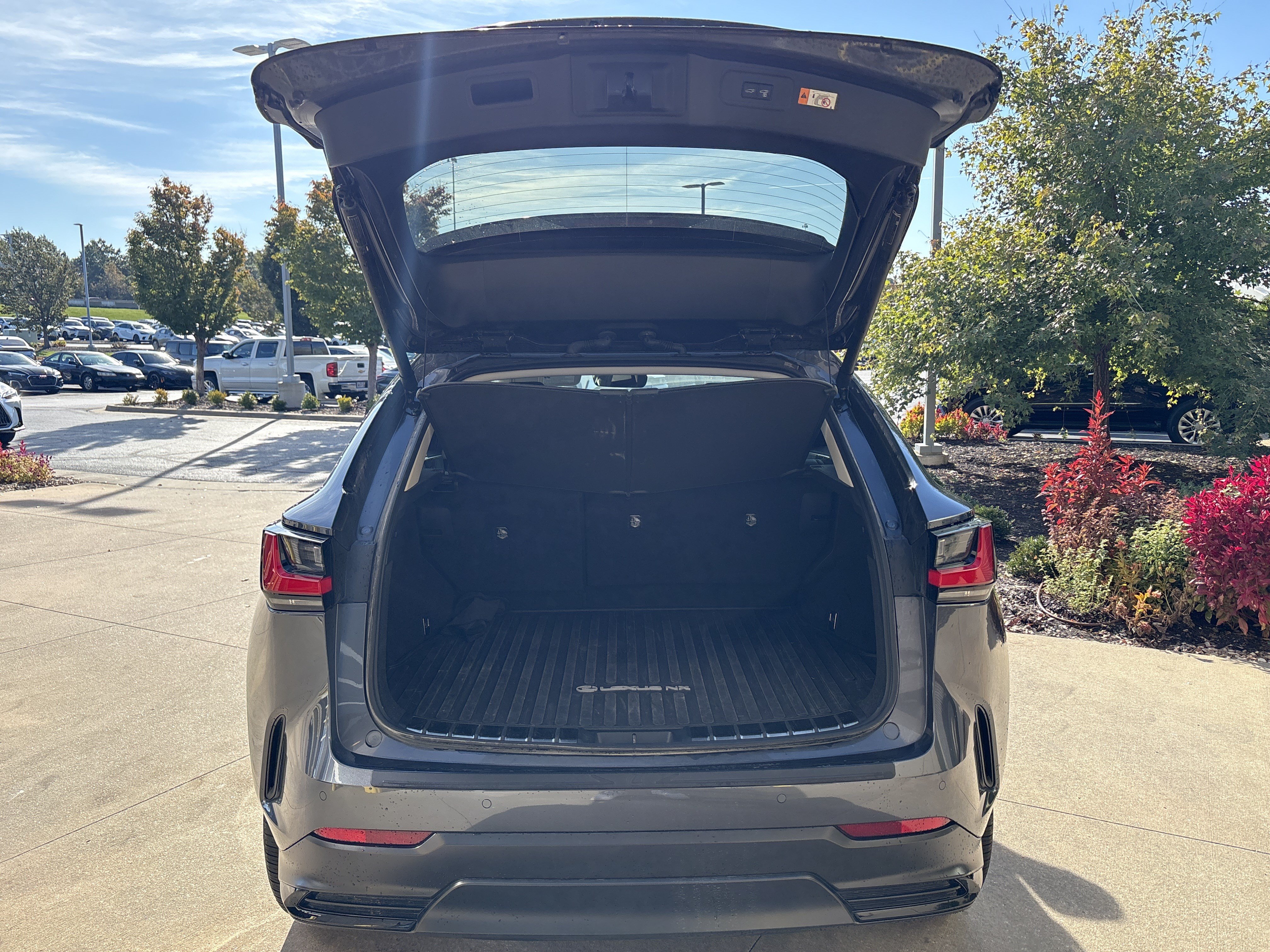 Certified 2026 Lexus NX 350 AWD w/ Accessory Package (2T) image 32