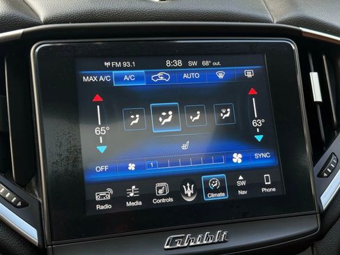 Used 2017 Maserati Ghibli image 33