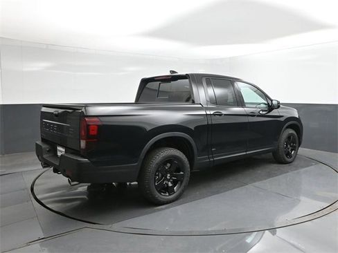 New 2026 Honda Ridgeline Black Edition image 11
