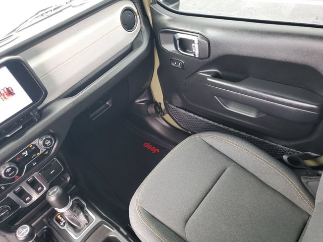Used 2025 Jeep Wrangler Sport AWD/4WD image 14