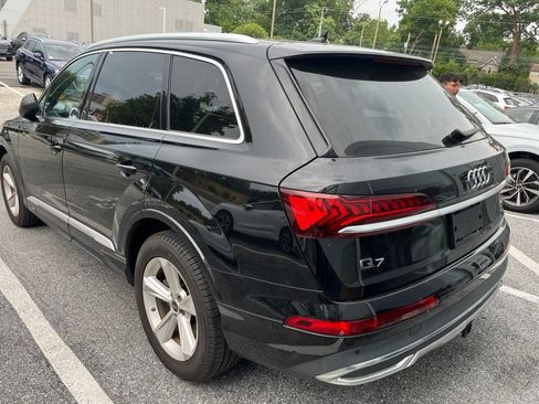 Used 2023 Audi Q7 2.0T Premium w/ Convenience Package AWD/4WD image 4