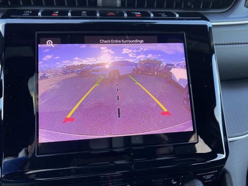 New 2025 Jeep Grand Cherokee Laredo image 12