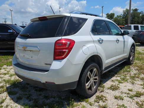 Used 2017 Chevrolet Equinox Premier w/ Enhanced Convenience Package FWD image 4