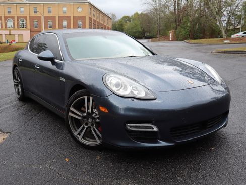 Used 2012 Porsche Panamera Turbo image 2