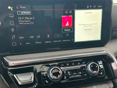 Used 2024 GMC Sierra 2500 Denali w/ Denali Reserve Package image 30