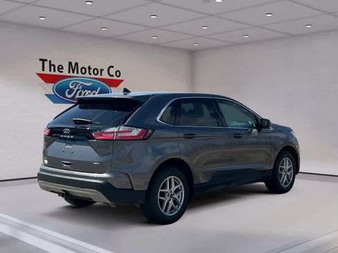 Certified 2024 Ford Edge SEL w/ Class II Trailer Tow Package AWD/4WD image 5