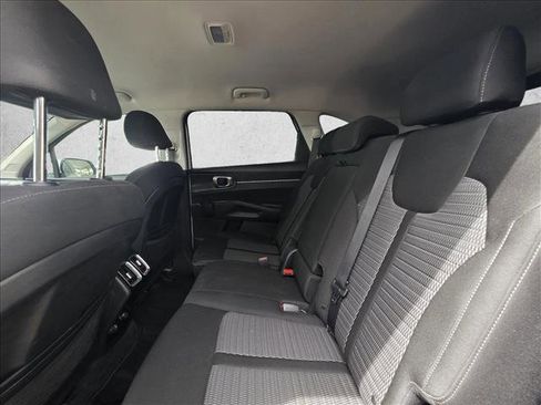 Used 2021 Kia Sorento LX FWD image 13