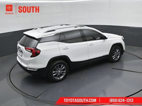 Used 2023 GMC Terrain SLT FWD image 45