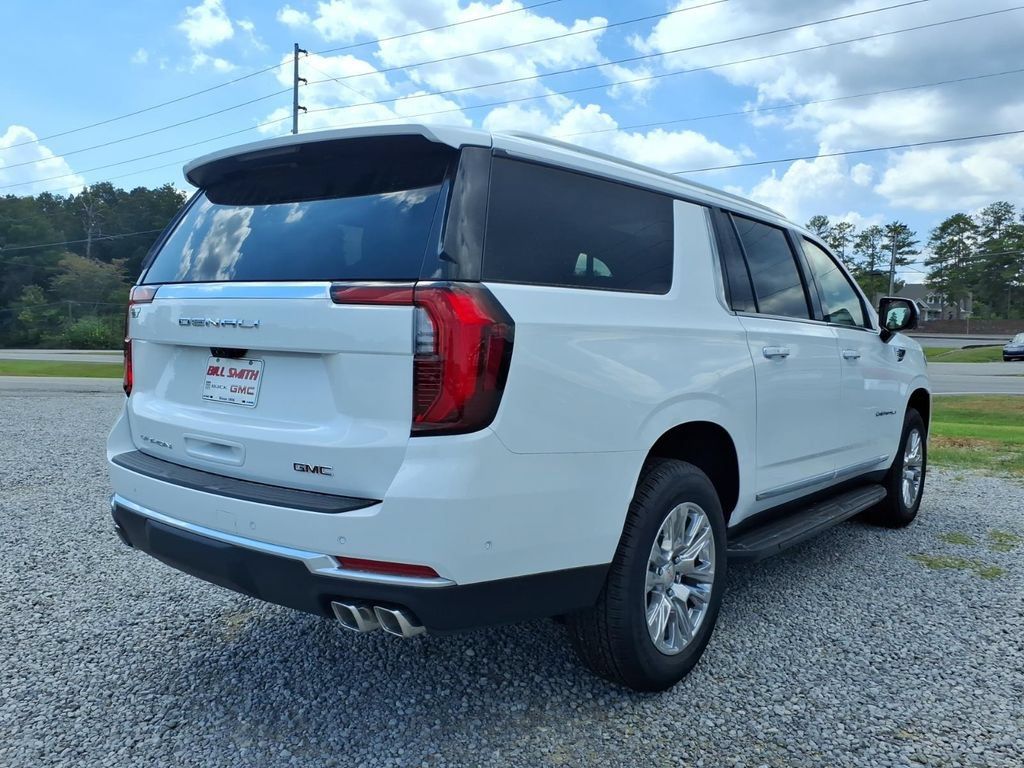 New 2026 GMC Yukon XL Denali w/ Advanced Technology Package AWD/4WD image 7