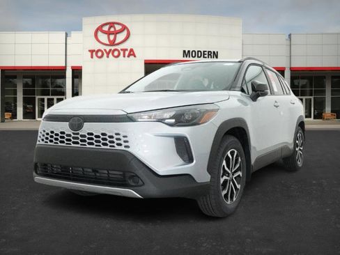 New 2026 Toyota Corolla Cross SE image 4