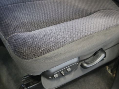 Used 2004 Dodge Ram 2500 Truck SLT w/ Trailer Tow Group image 68