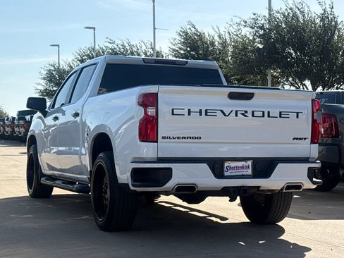 Used 2023 Chevrolet Silverado 1500 RST w/ Redline Edition AWD/4WD image 8