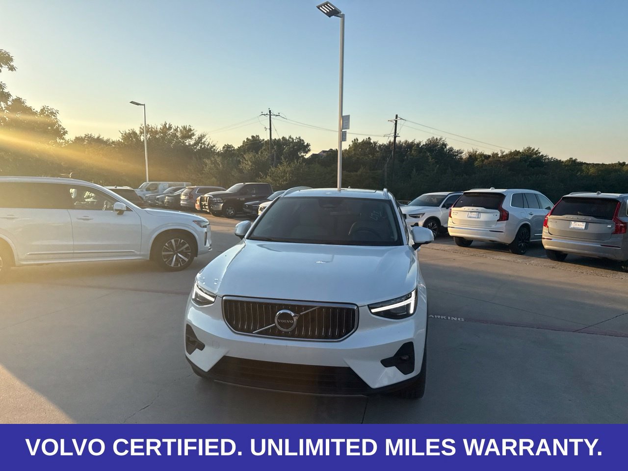 Certified 2024 Volvo XC40 B5 Ultimate w/ Protection Package Premier AWD/4WD image 5