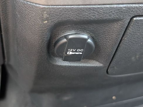 Used 2014 RAM 1500 Express AWD/4WD image 16