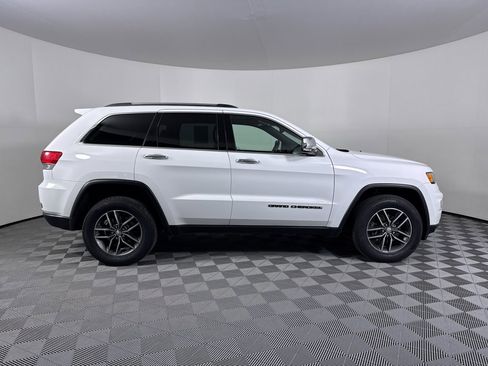 Used 2018 Jeep Grand Cherokee Limited image 14