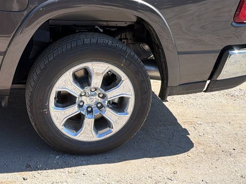 New 2026 RAM 1500 Big Horn AWD/4WD image 12