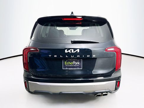 Used 2025 Kia Telluride S FWD image 7