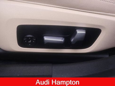 Used 2022 BMW 330e xDrive w/ Convenience Package AWD/4WD image 16