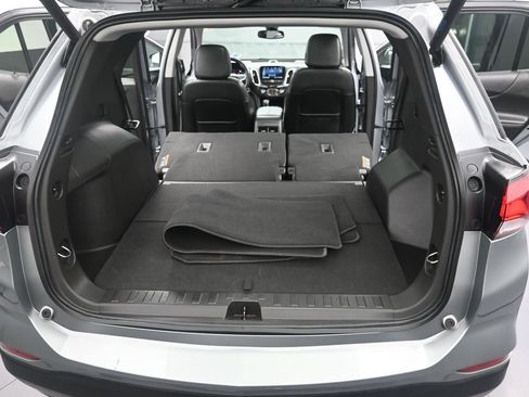 Used 2024 Chevrolet Equinox Premier AWD/4WD image 41