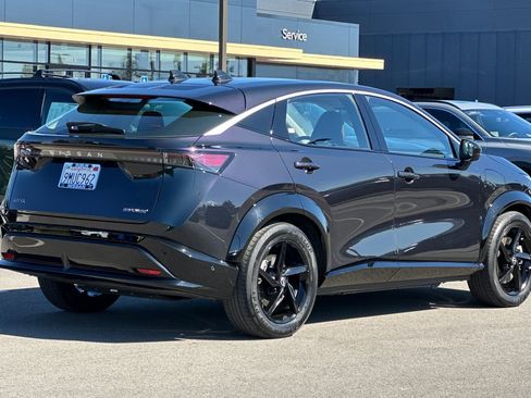 Used 2023 Nissan Ariya FWD image 4