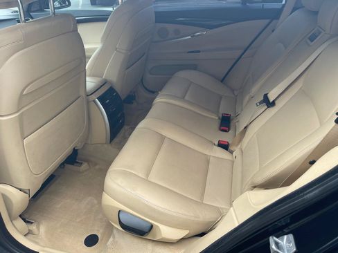 Used 2014 BMW 550i Gran Turismo RWD image 17