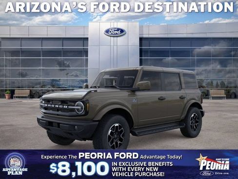 New 2026 Ford Bronco Outer Banks AWD/4WD image 1